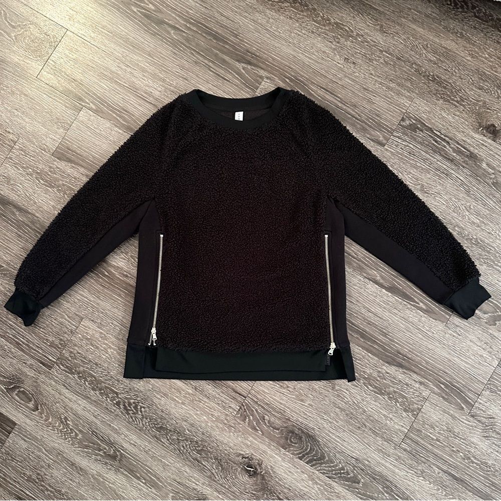 Varley Black Oakden Side-Zip Sherpa Pullover Sweatshirt